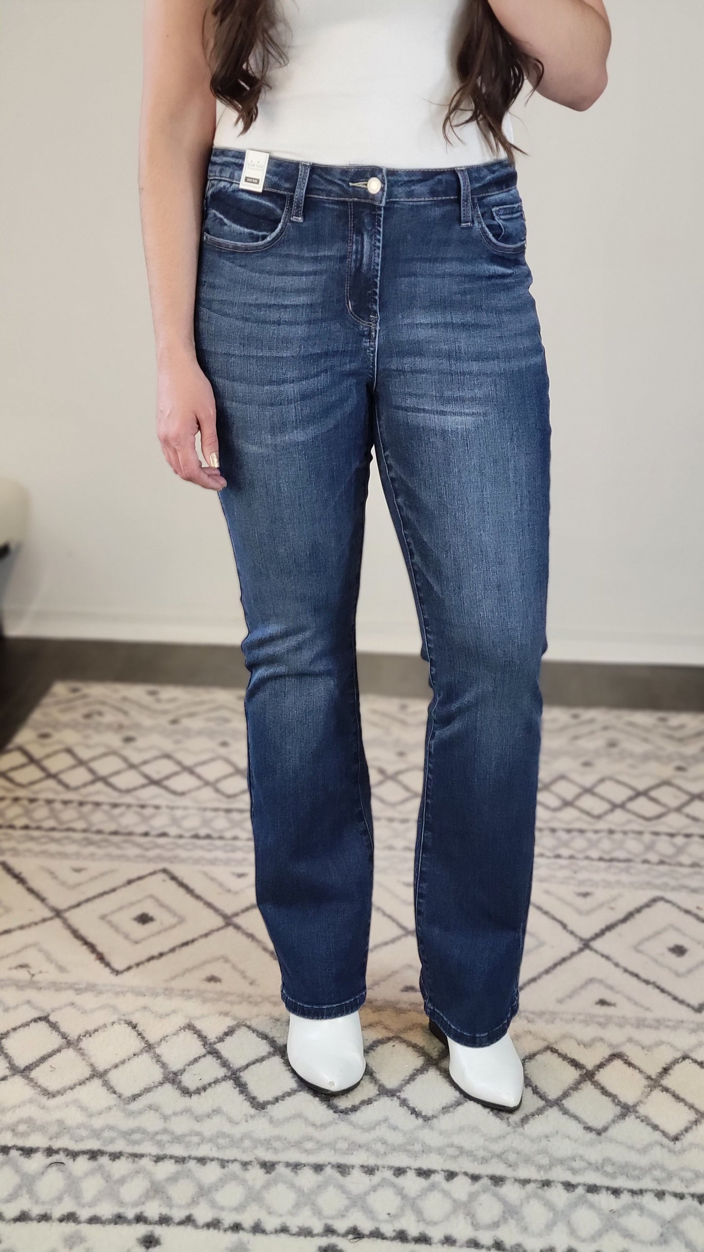 Judy Blue Mid Rise Non Distressed Classic Bootcut “Jody”