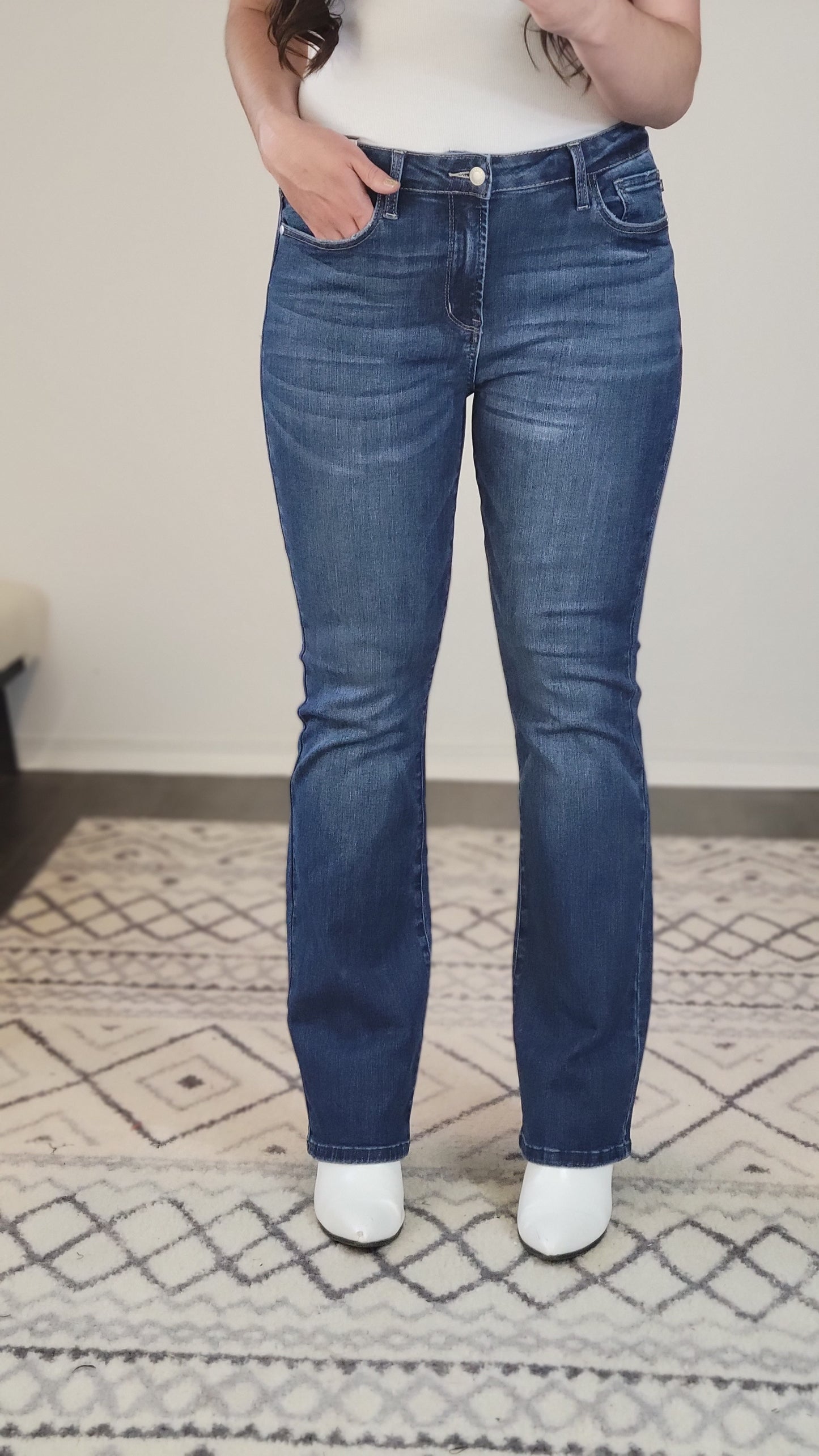 Judy Blue Mid Rise Non Distressed Classic Bootcut “Jody”
