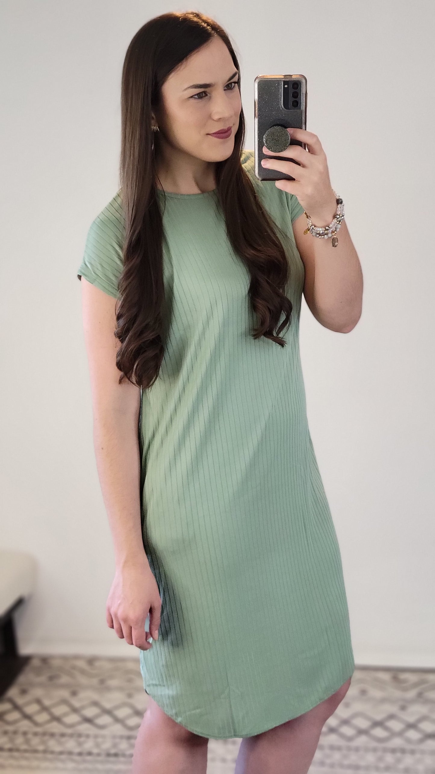 Sage Ribbed Midi Dress with Pockets "Bonnie"