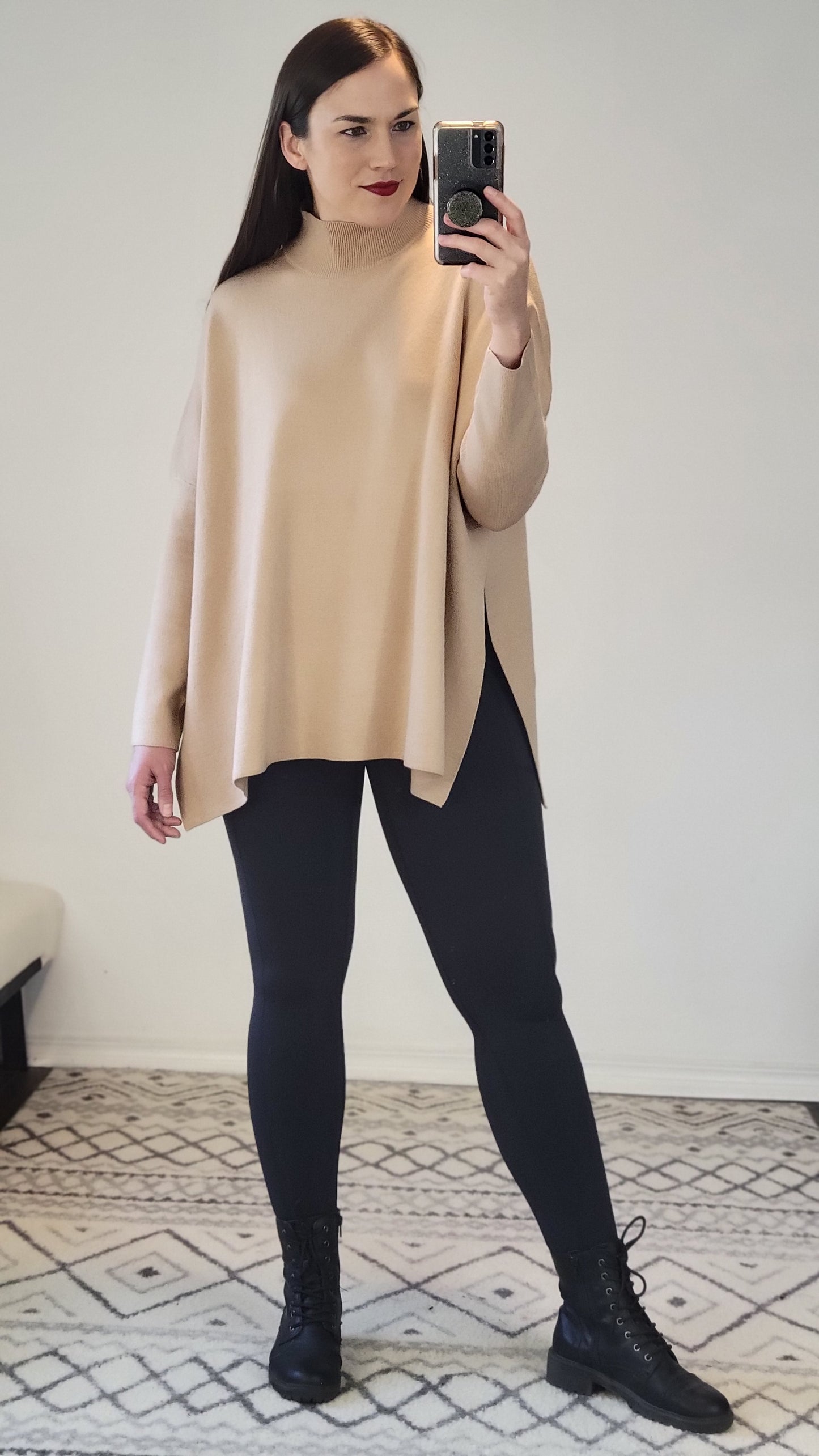 Bone Mock Neck Sweater "Belle" (S/M)