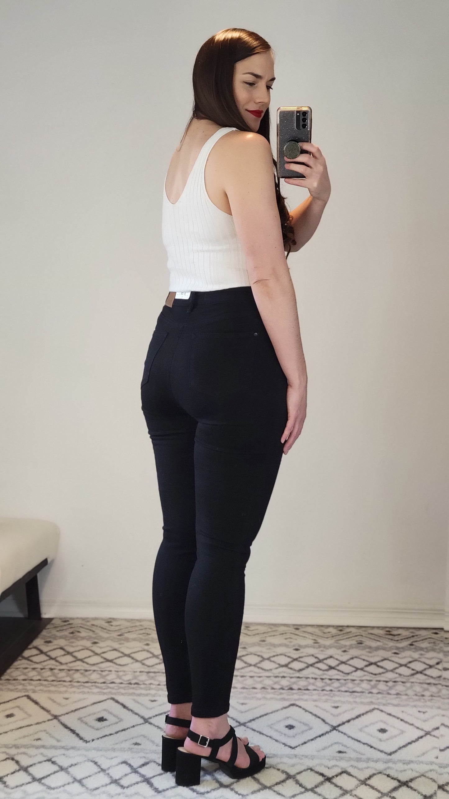 Judy Blue Black Tummy Control High Rise Classic Skinny "Lydia"