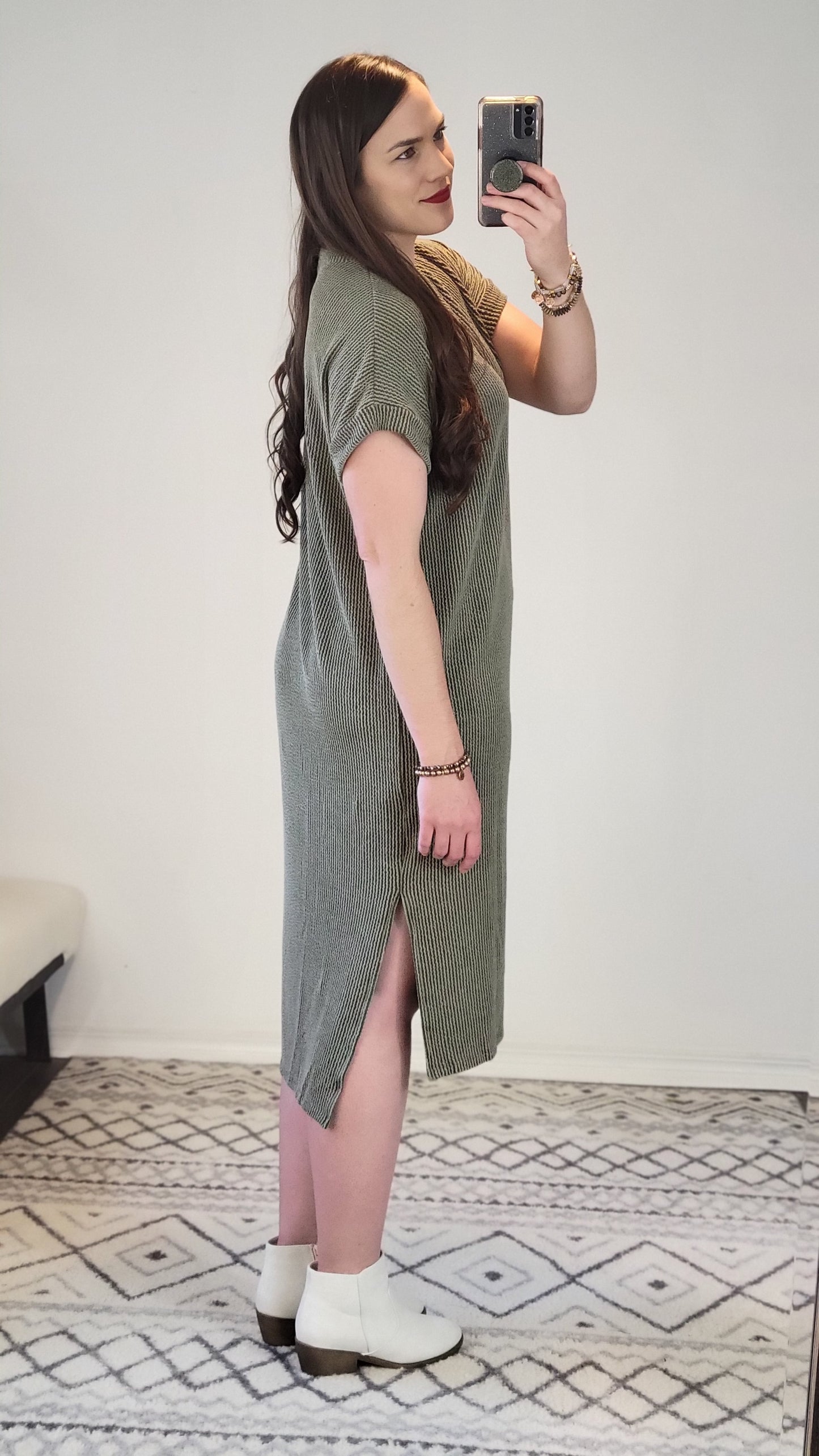 Olive Ribbed Textured Dress "Gil"