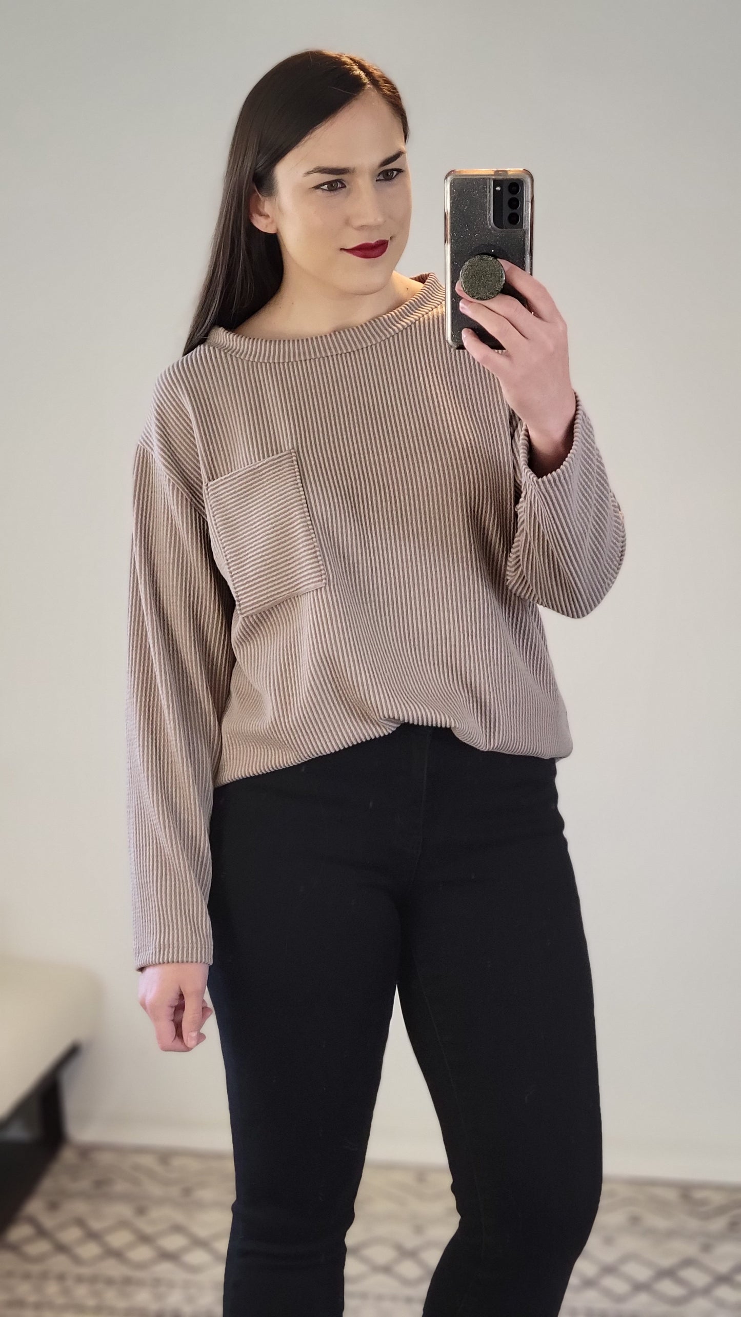 Acorn Ribbed Pocket Detail Top "Cheryl"