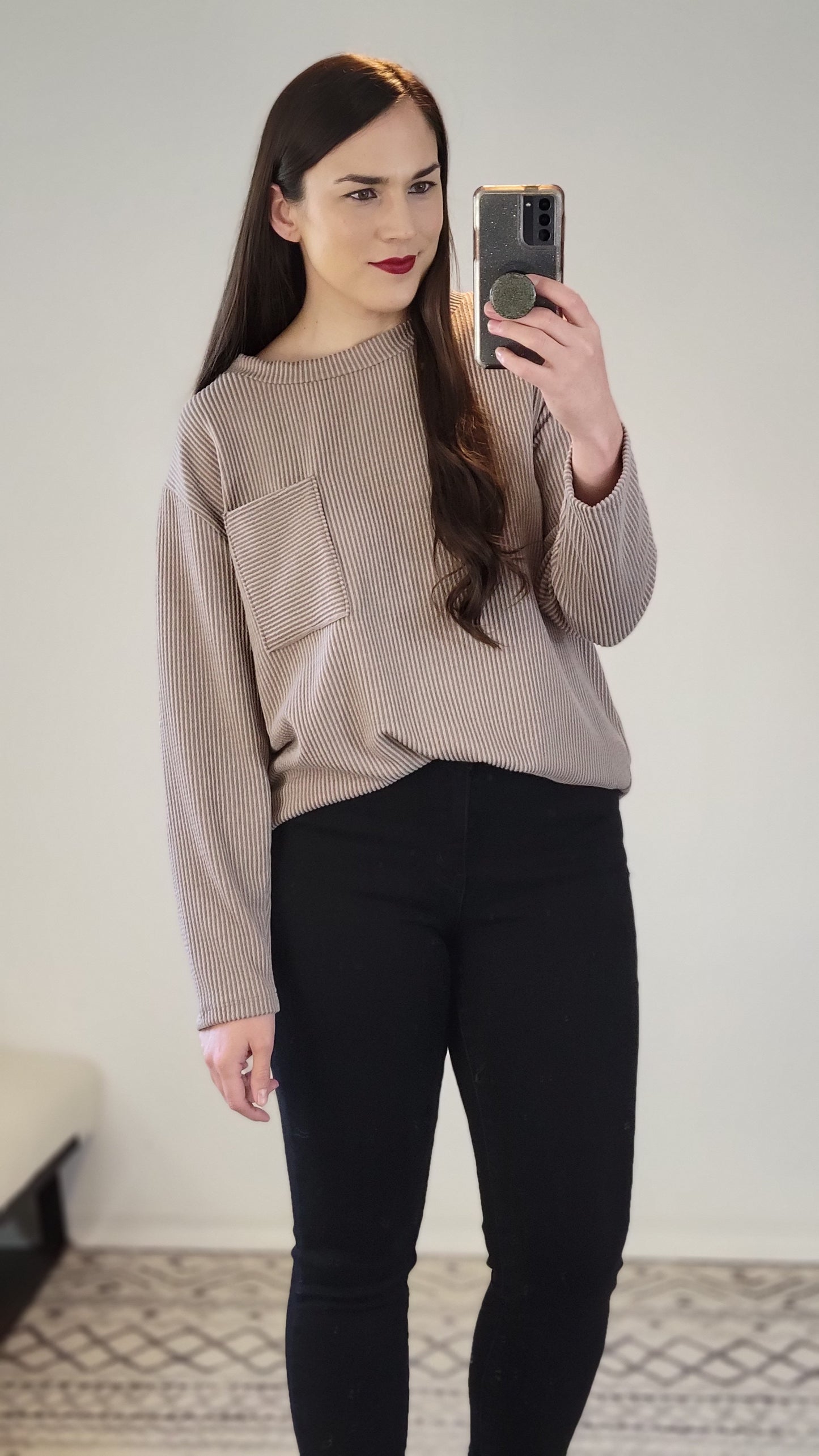 Acorn Ribbed Pocket Detail Top "Cheryl"