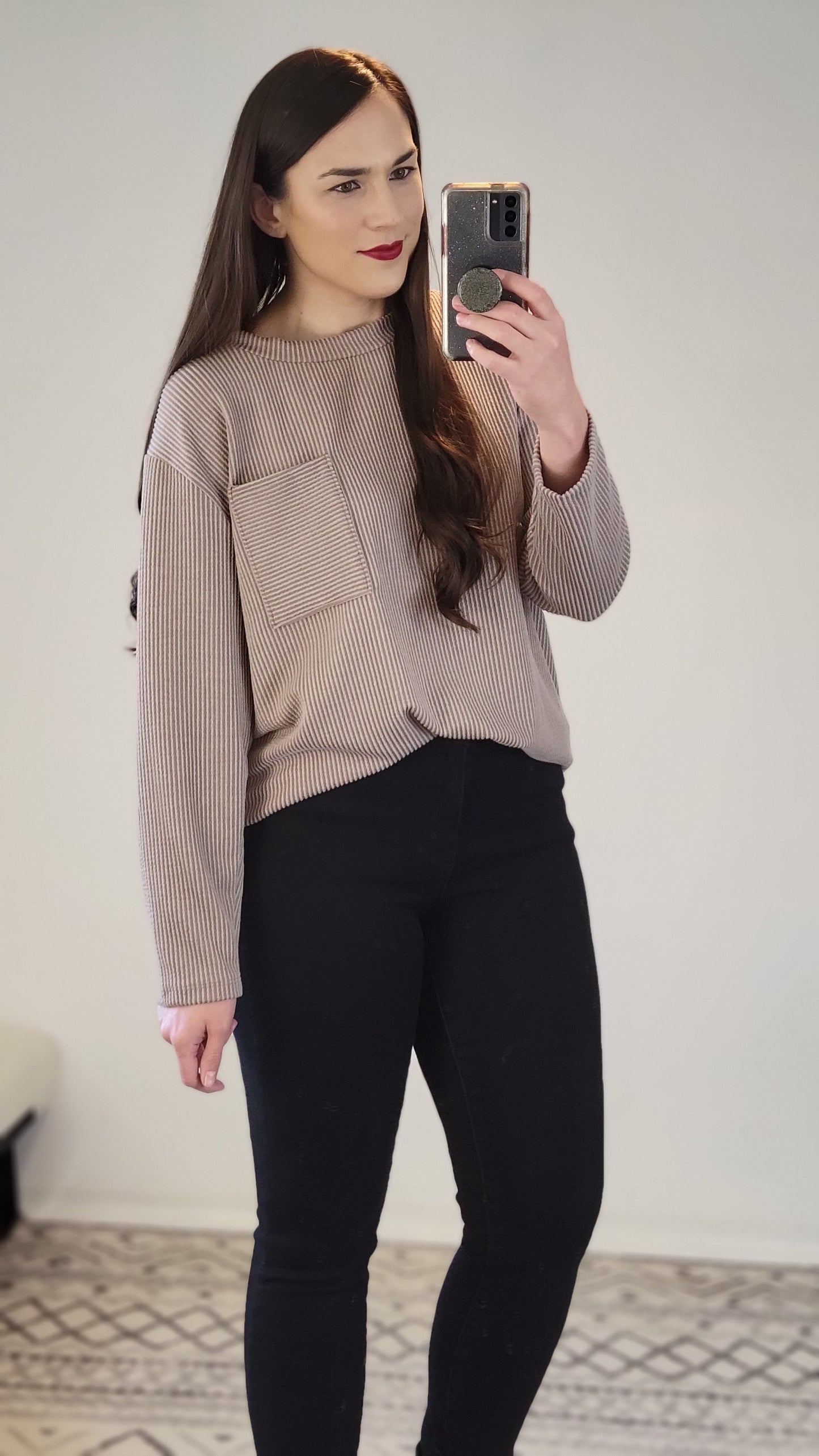 Acorn Ribbed Pocket Detail Top "Cheryl"