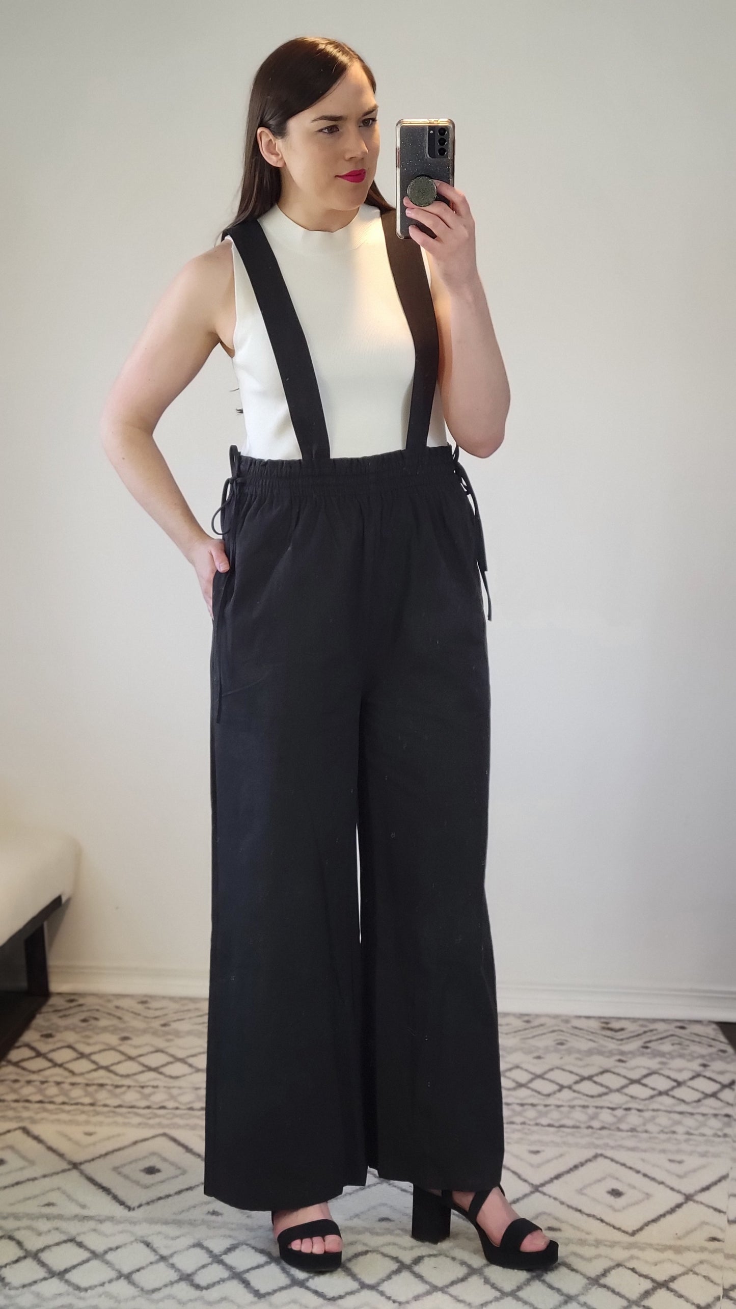 Black Wide Leg Suspender Jumpsuit “Chani” (M)