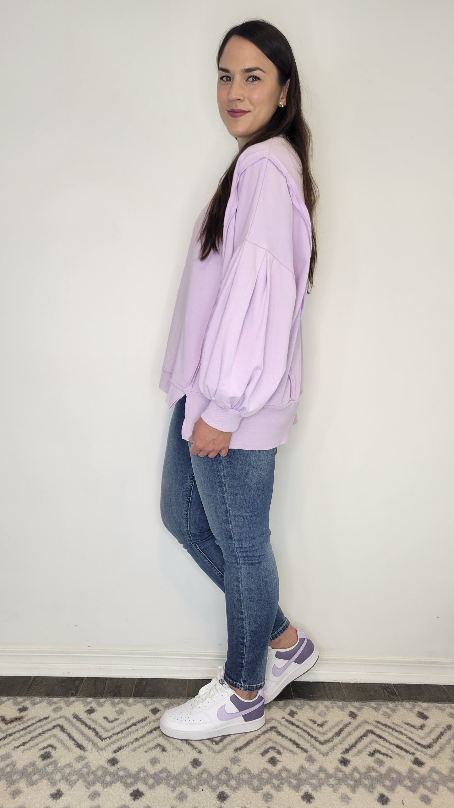 Lavender Oversize Sweatshirt “Ariel”