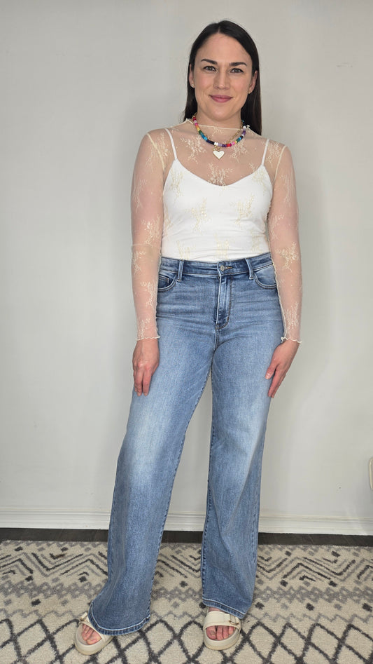 Judy Blue High Waist Vintage Retro Wide Leg Medium Wash Jeans "Rowan"
