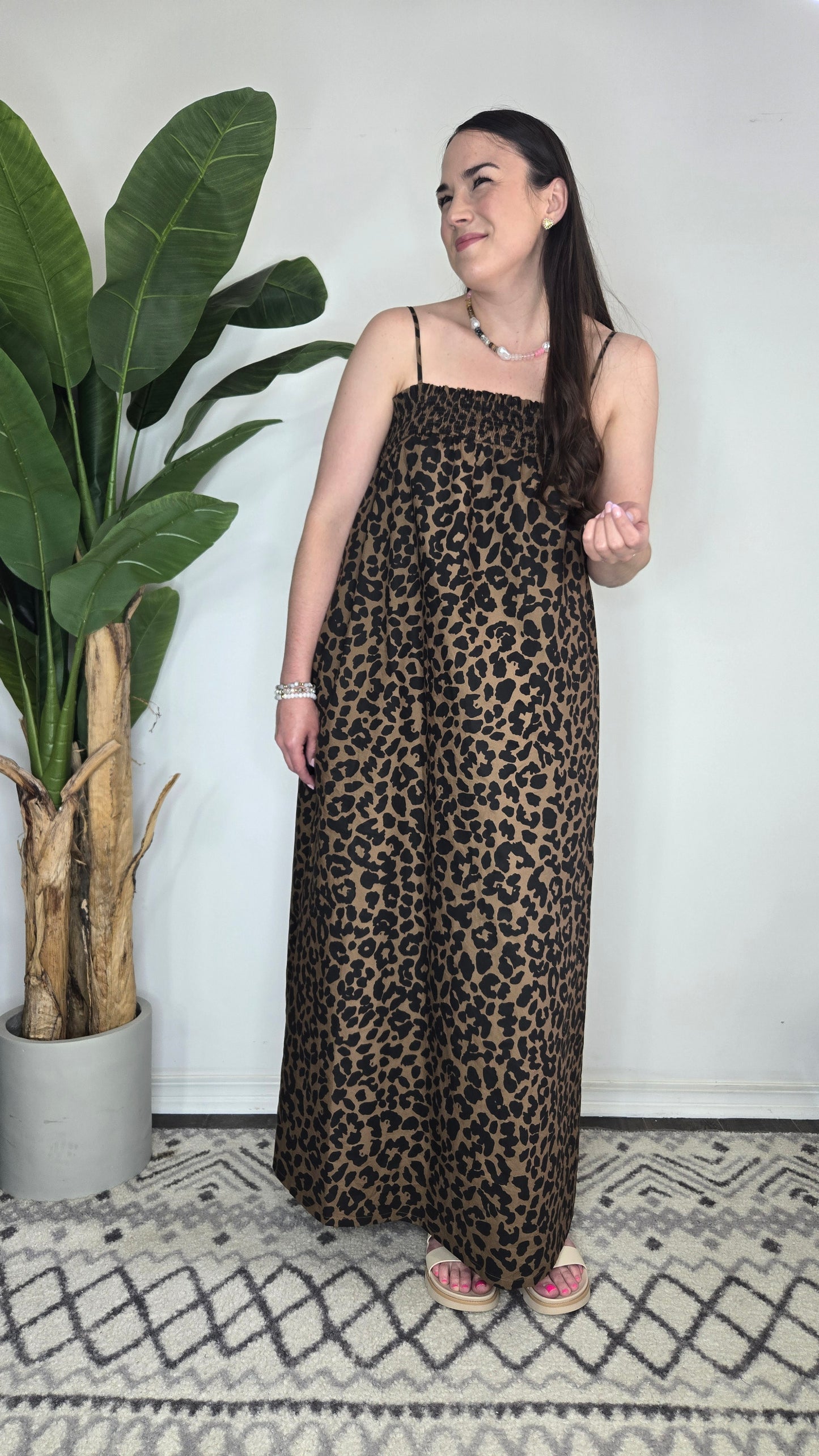 Wild Side Leopard Maxi Dress with Pockets "Oakley"