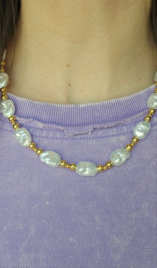 Pearl and Shine Necklace