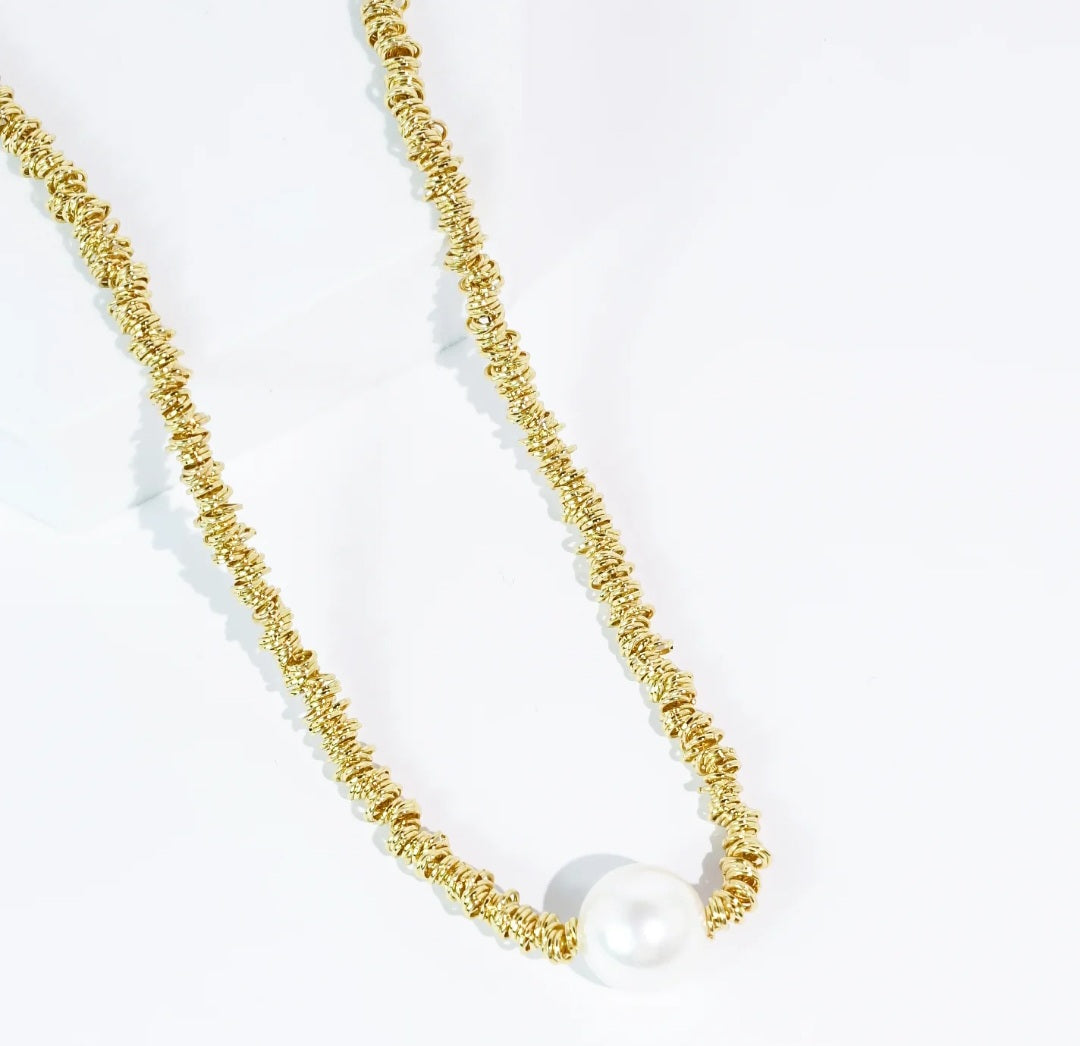 Pearl Pop Necklace