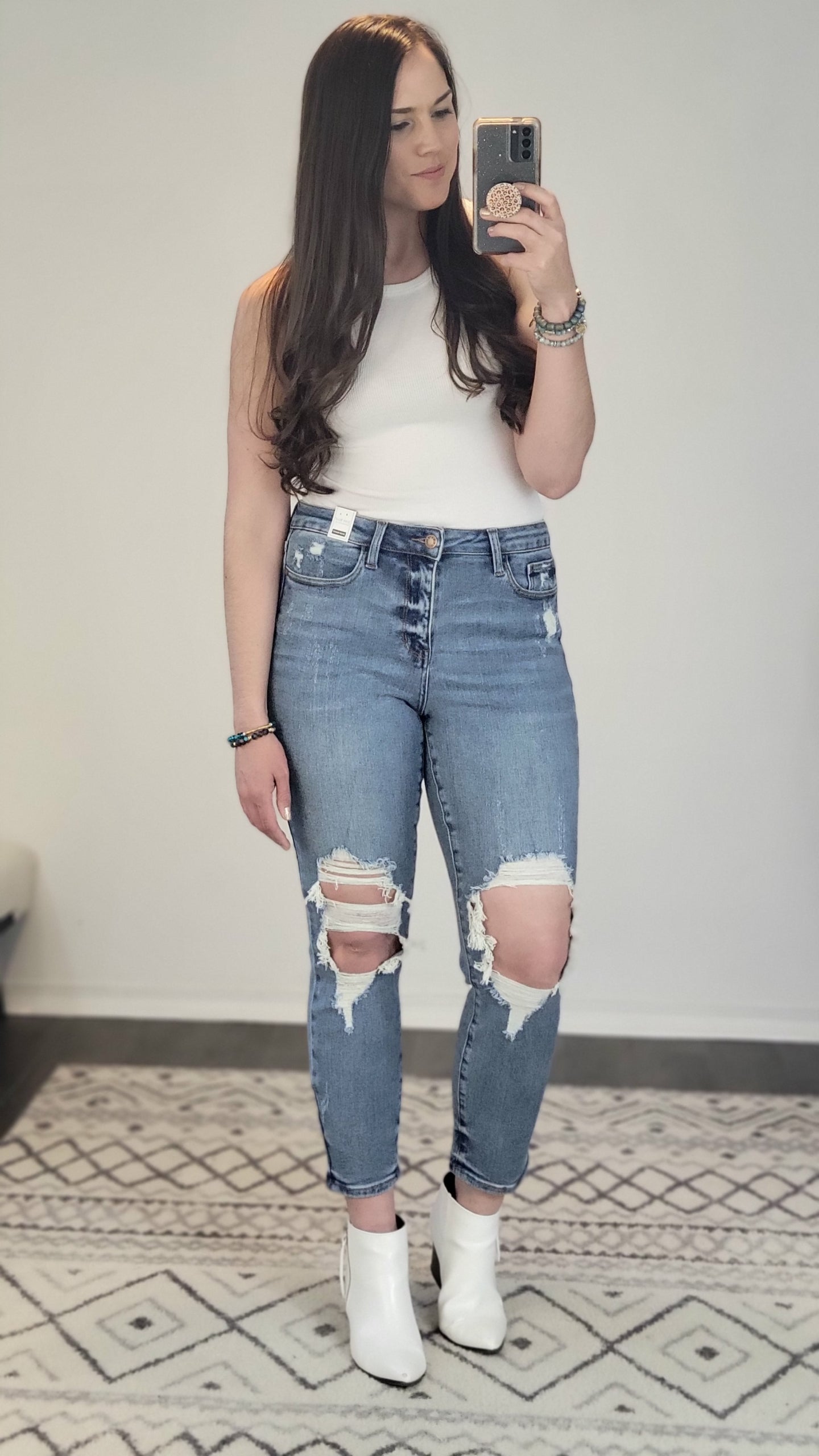 Judy Blue Destroyed Boyfriend Jean “Tegan”