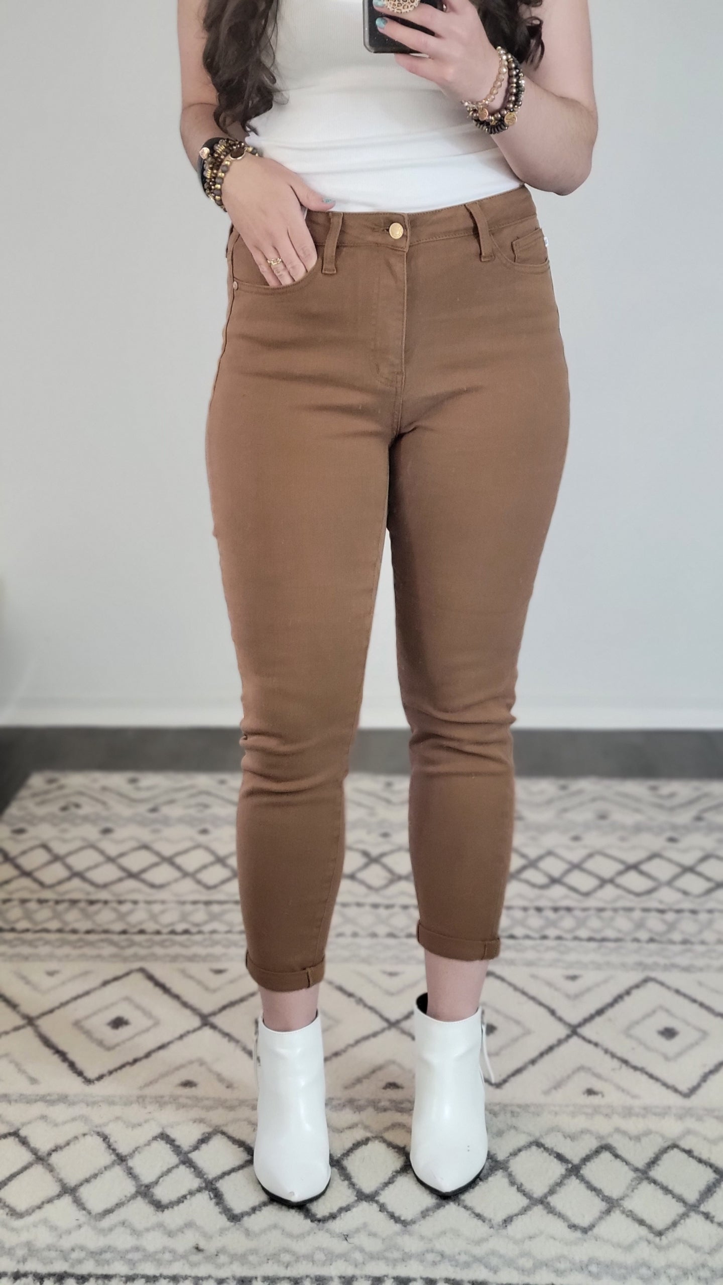 Judy Blue High Waist Brown Slim Fit “Carly” (16W)