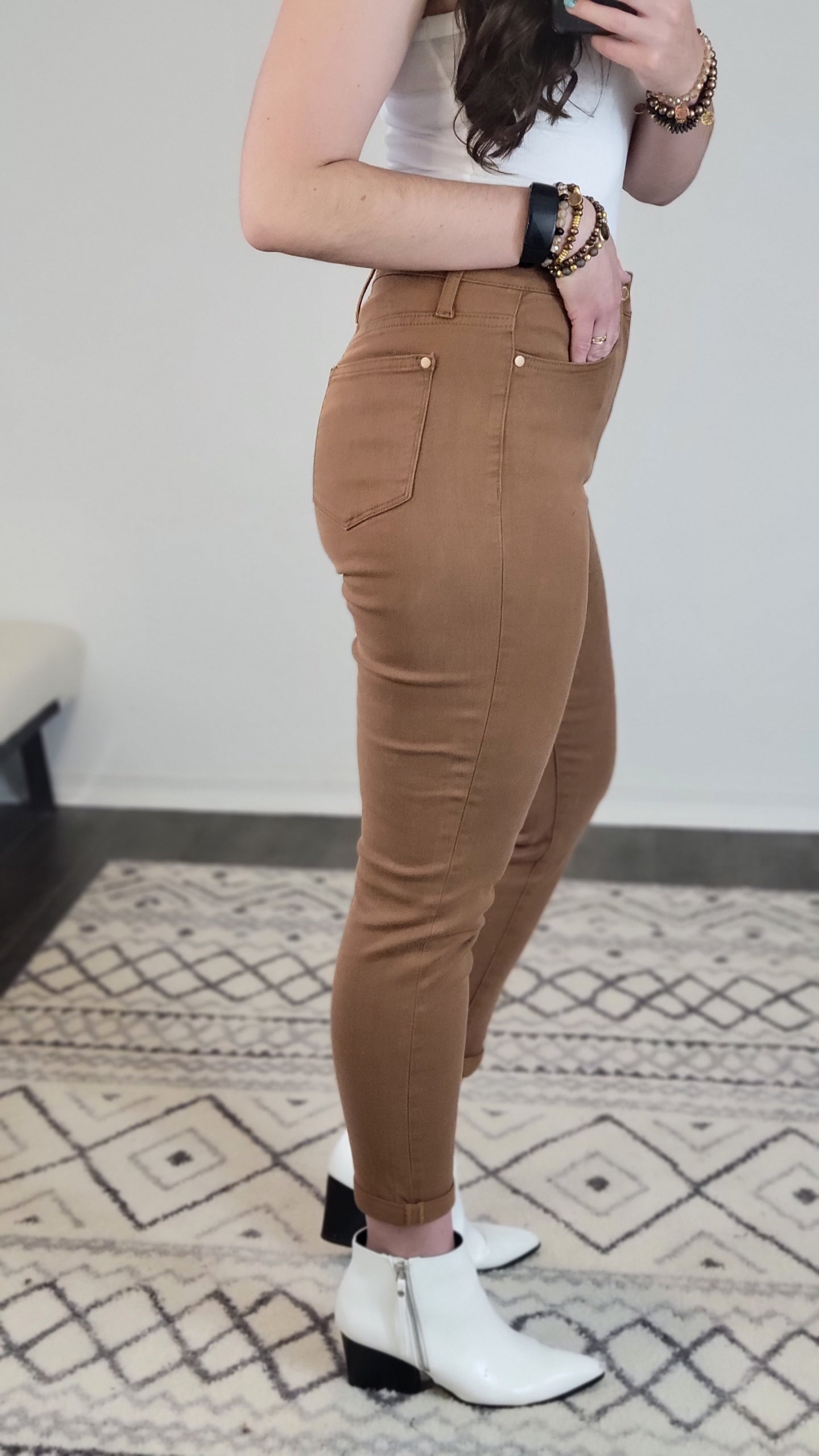 Judy Blue High Waist Brown Slim Fit “Carly” (16W)