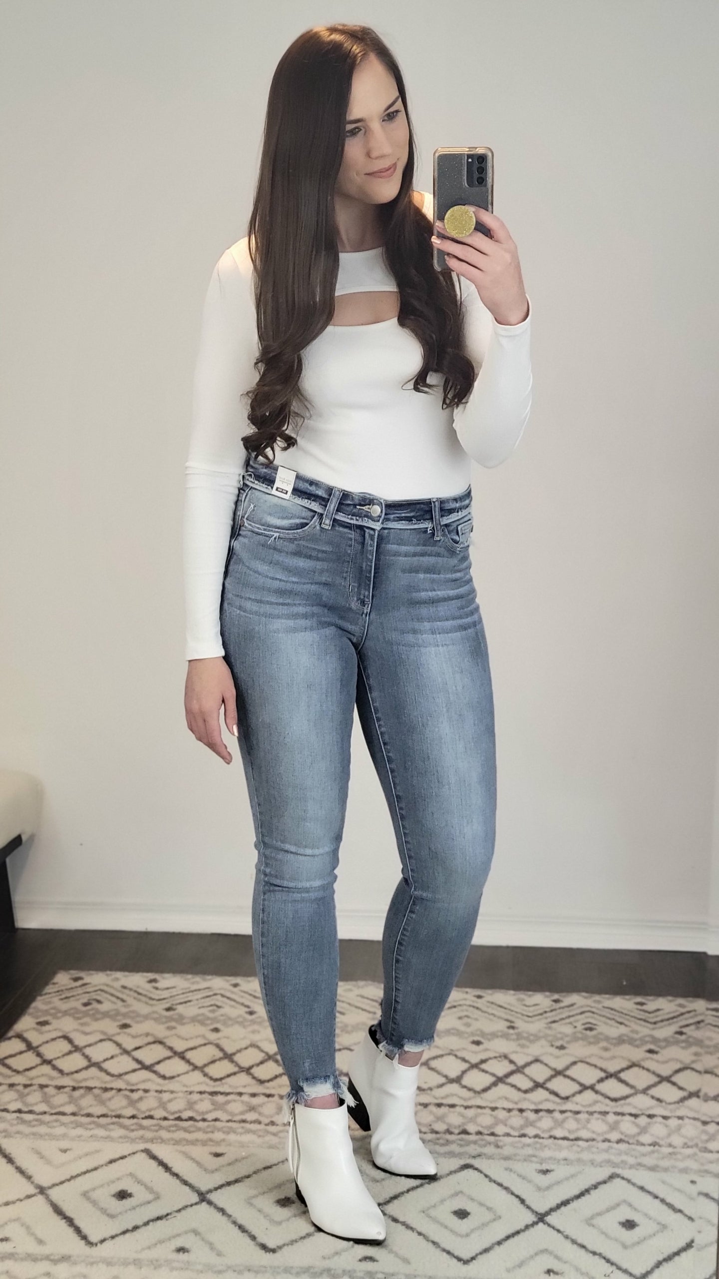 Judy Blue Mid Rise Light Wash Release Waistband Skinny “Katie” (24W)