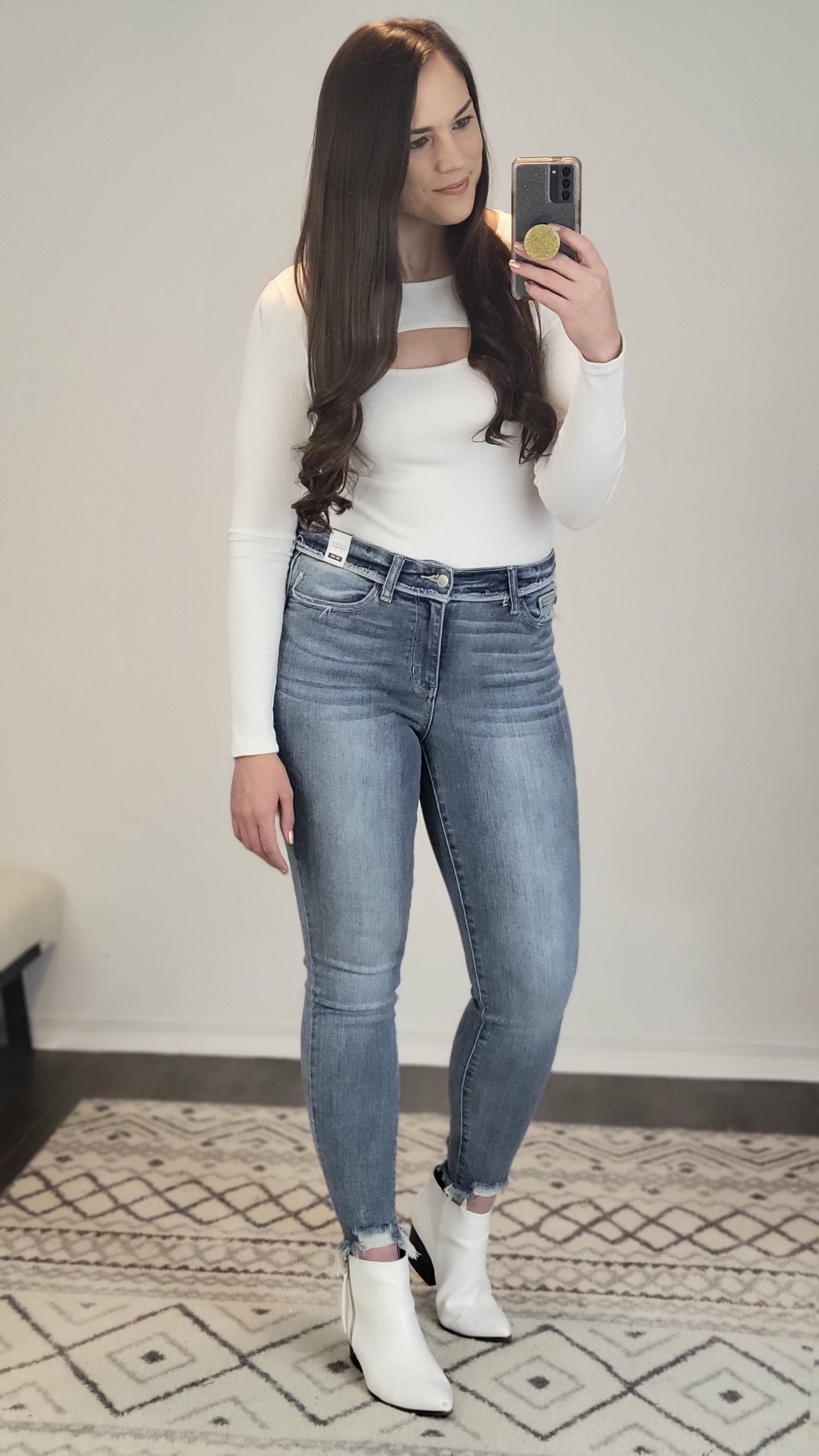 Judy Blue Mid Rise Light Wash Release Waistband Skinny “Katie” (24W)