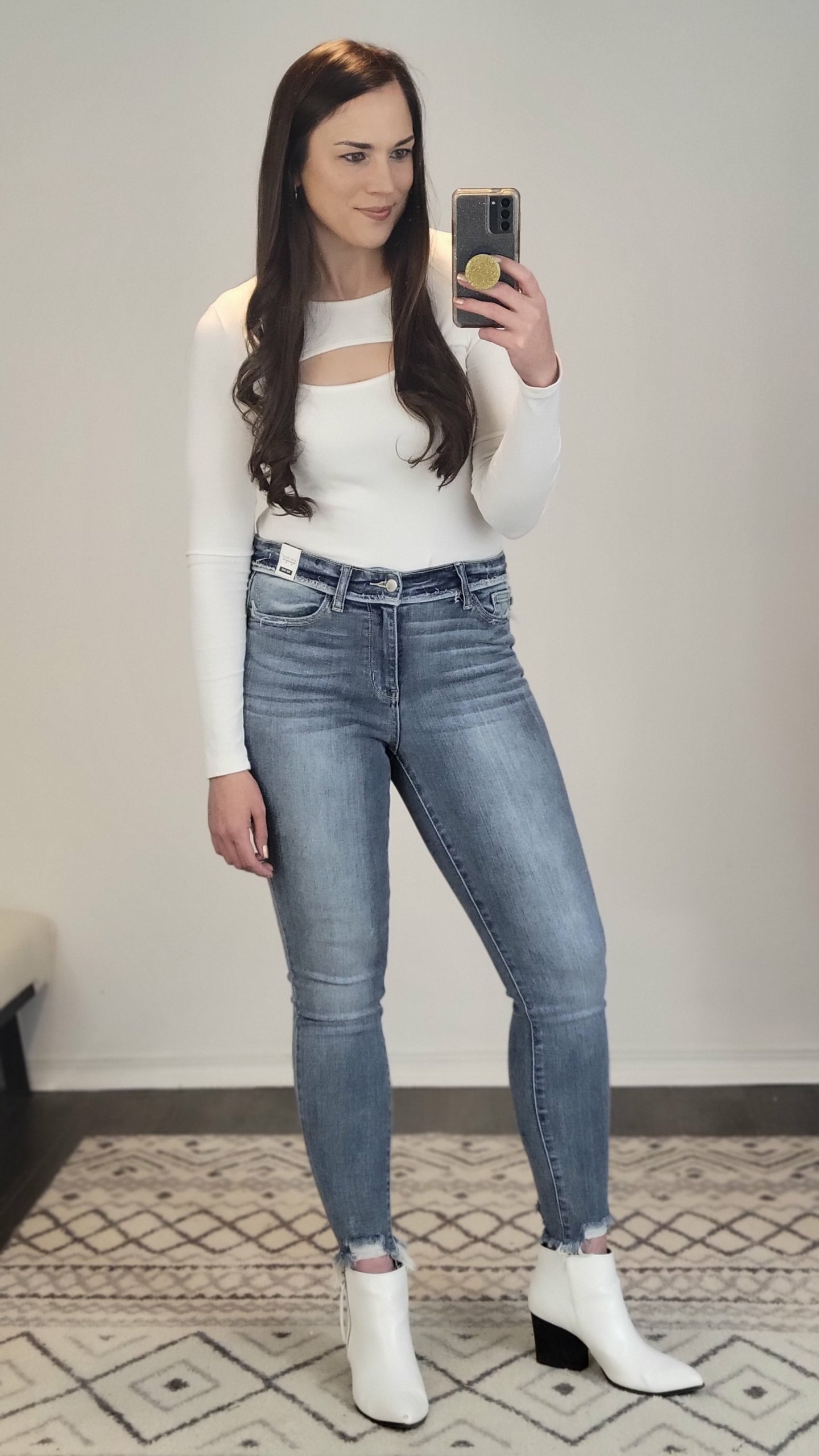 Judy Blue Mid Rise Light Wash Release Waistband Skinny “Katie” (24W)