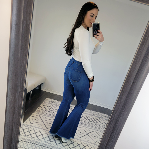 Judy Blue High Rise Super Flare