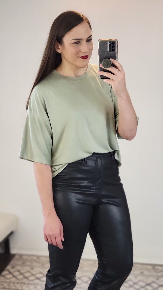 Soft Olive Modal Relaxed Crop Top "Caroline"