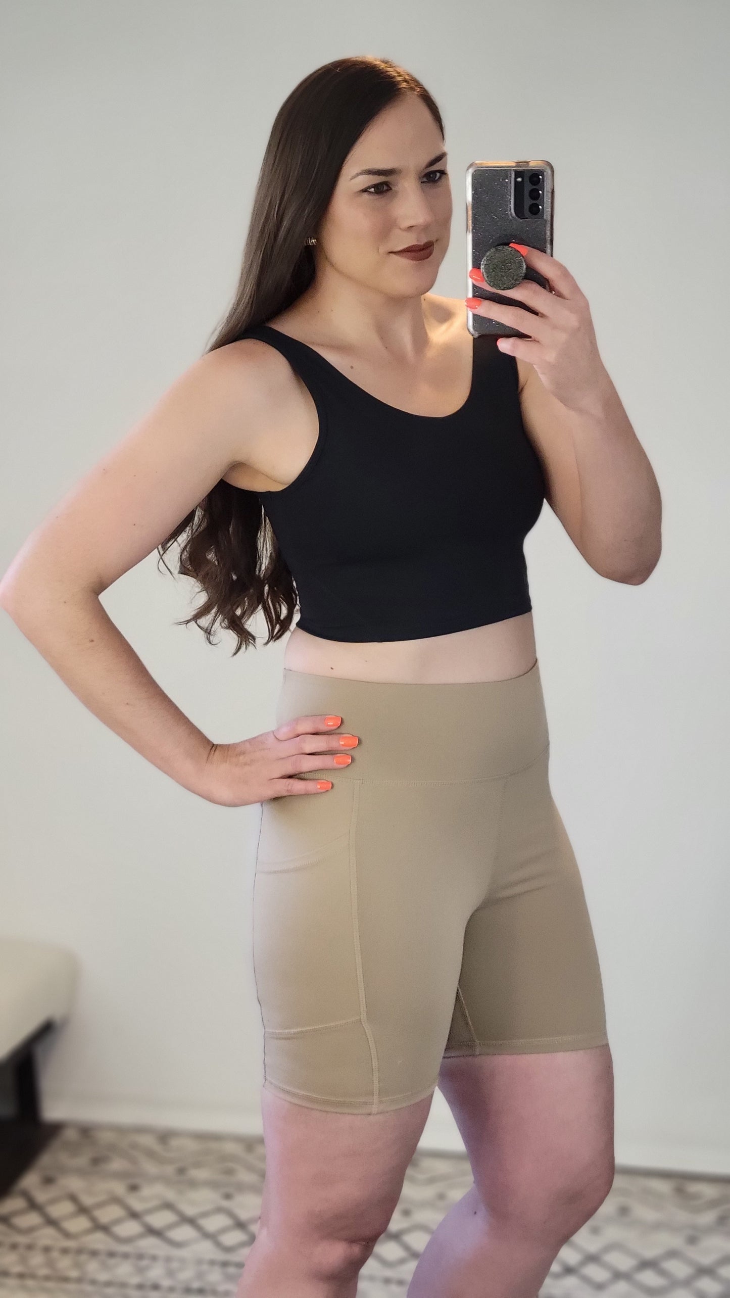 Black Essential Elongated Sports Bra "Meredith"