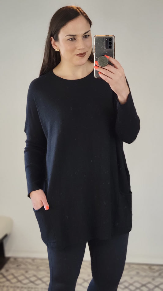 Black Oversize Knit Sweater with Pockets