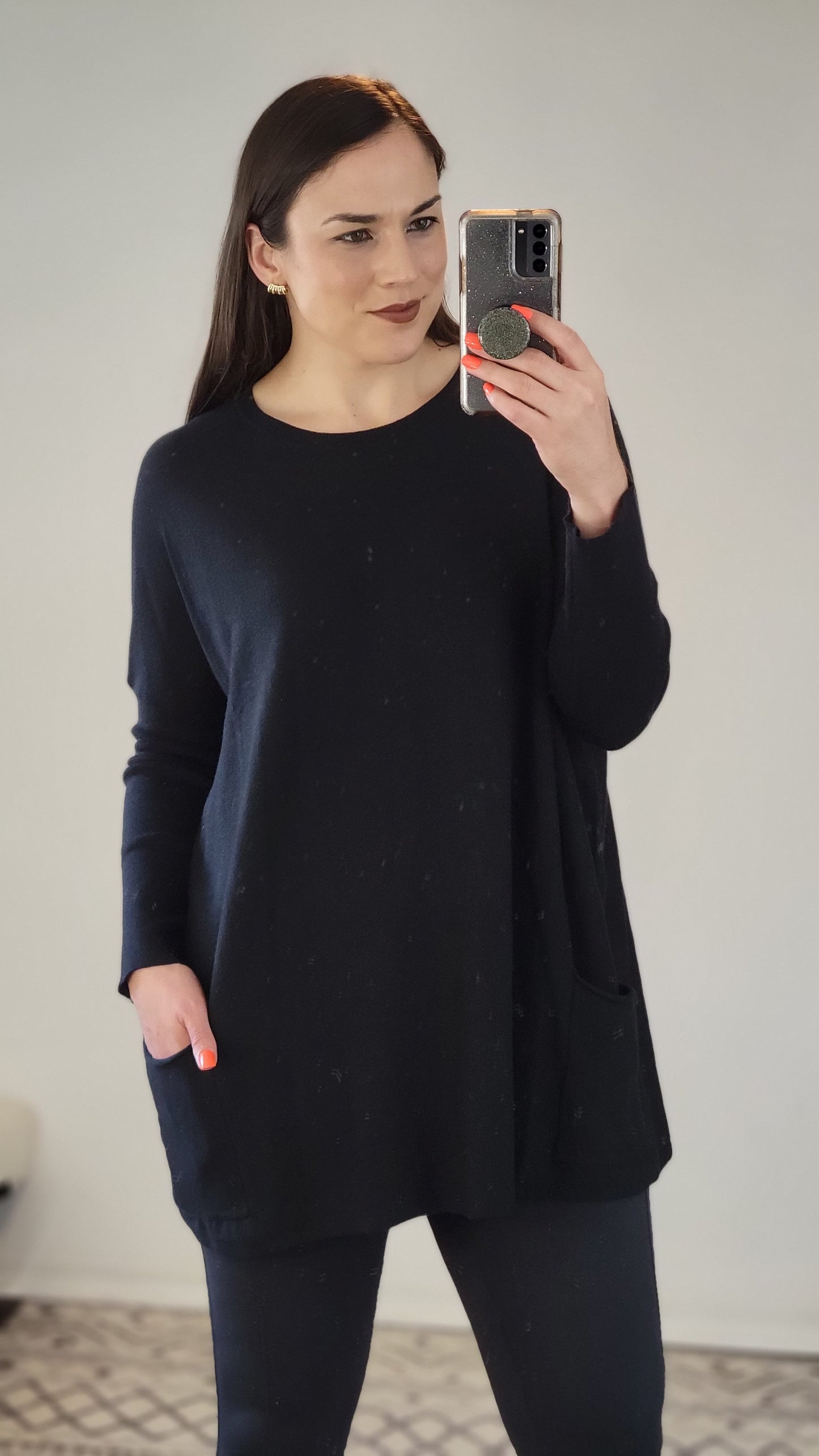 Black Oversize Knit Sweater with Pockets