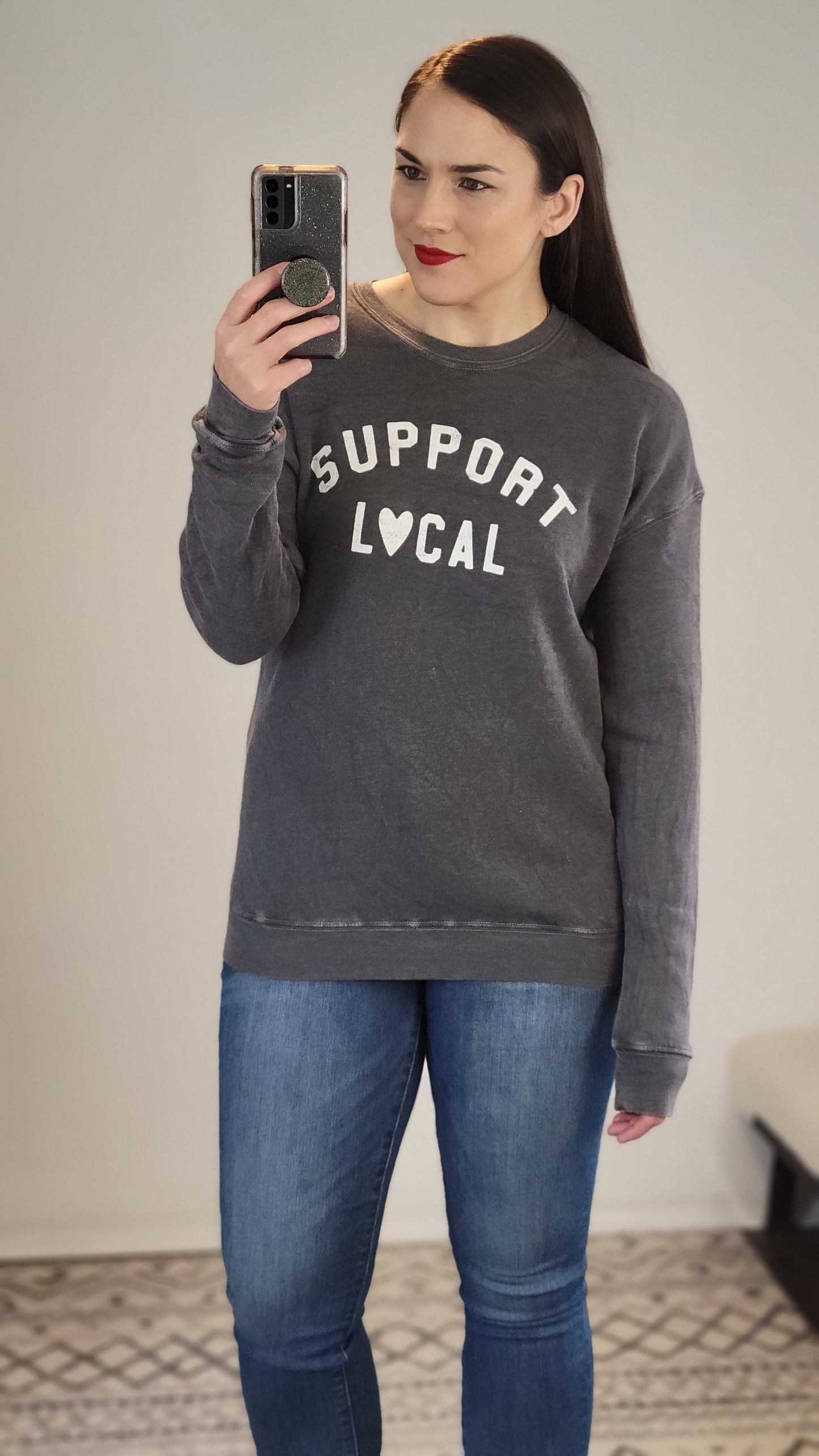 Mineral Vintage Black Support Local Sweatshirt "Alma"