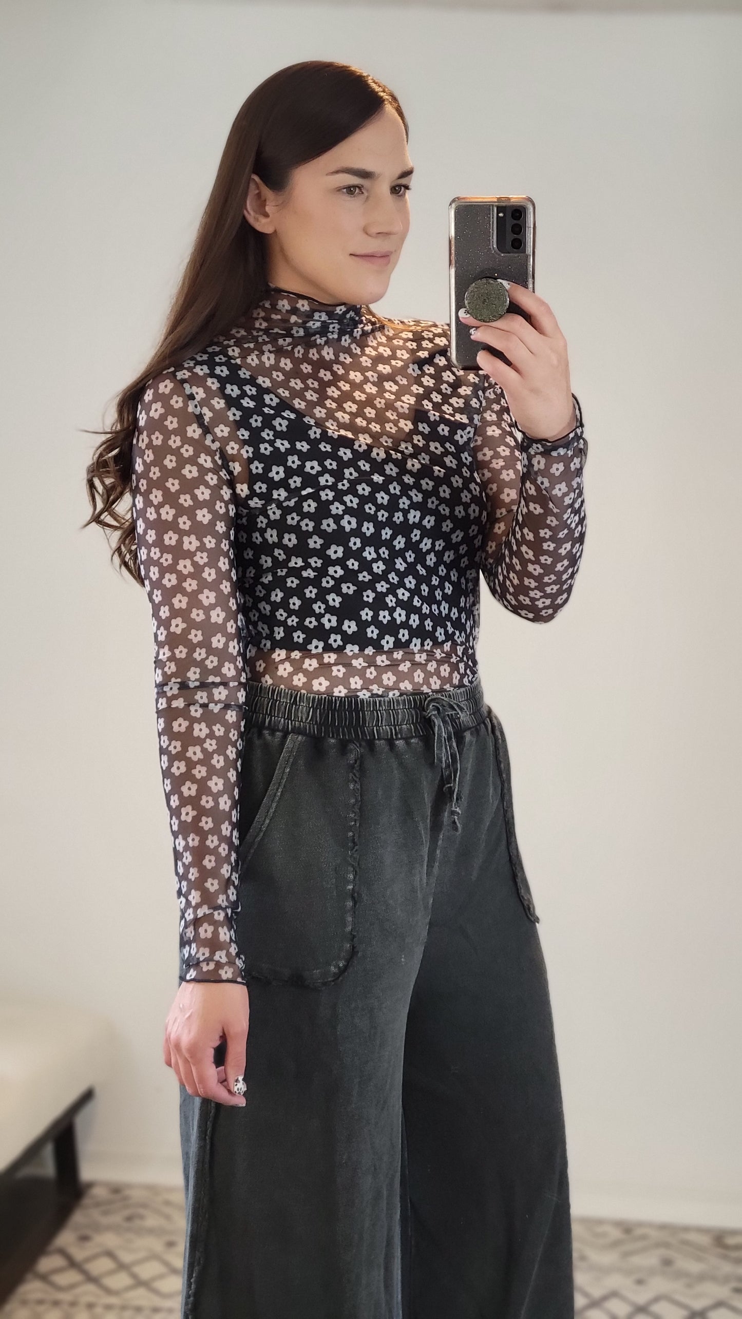 Black/Ivory Mesh Daisy Top “Wynonna”