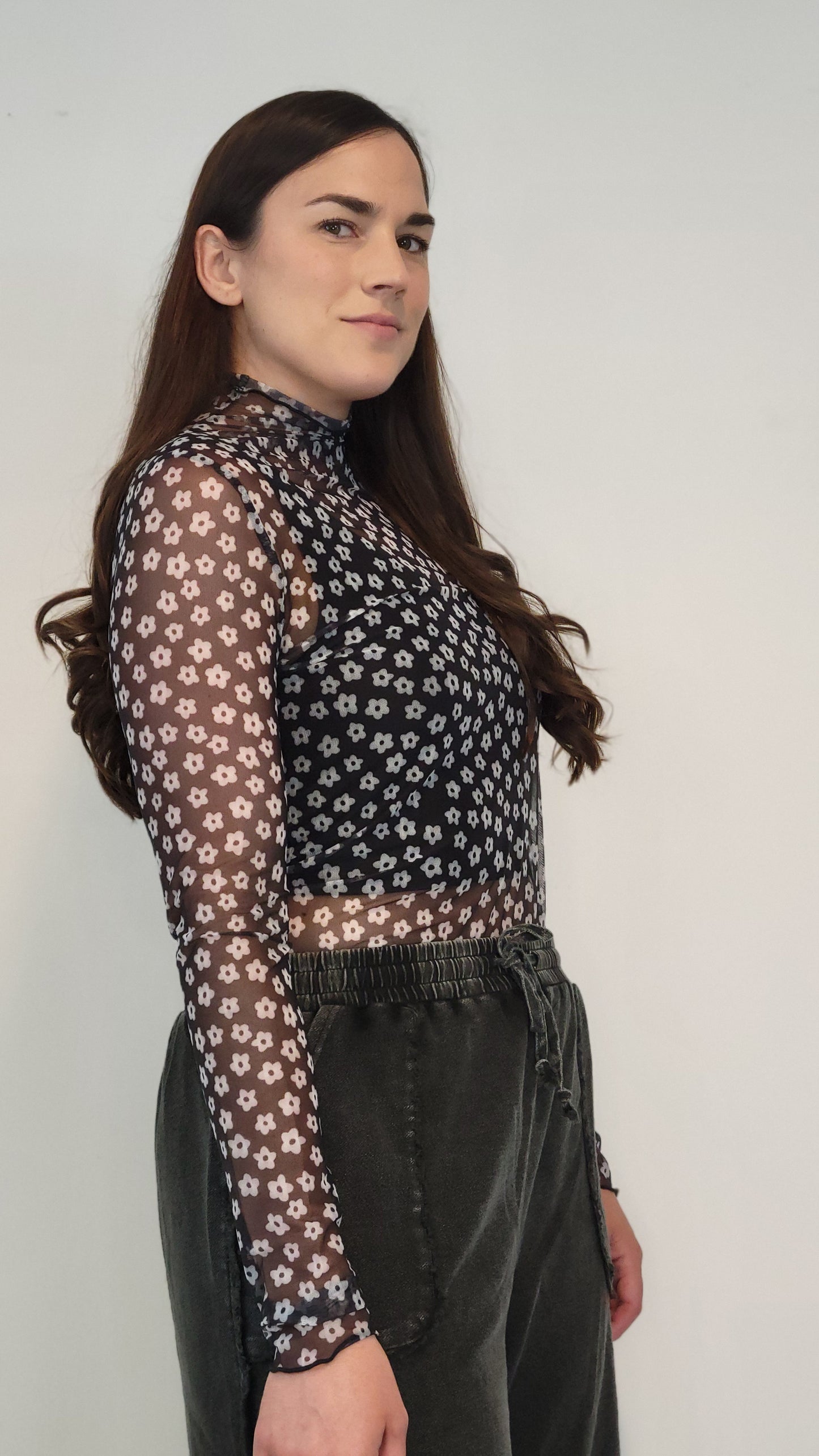 Black/Ivory Mesh Daisy Top “Wynonna”