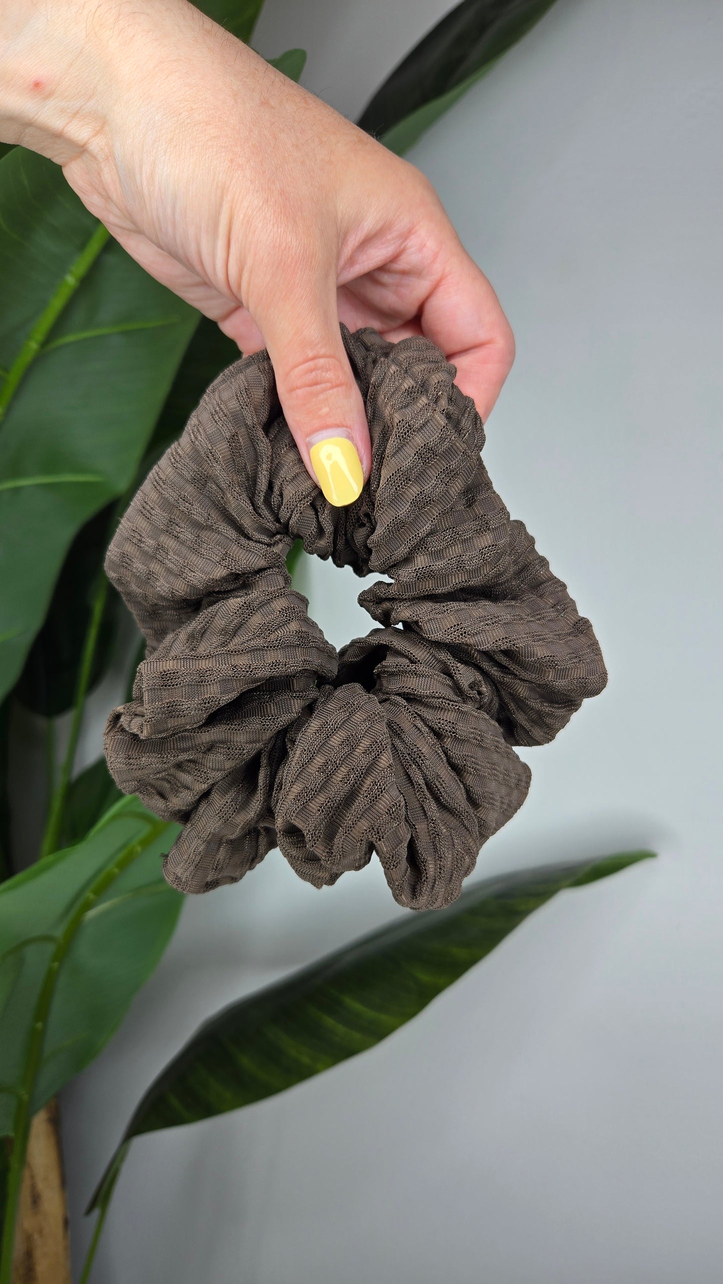 Espresso Jumbo Scrunchie