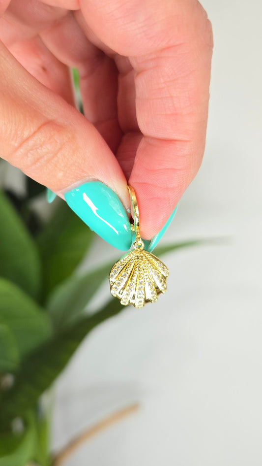 Shoreline Seashell Charm